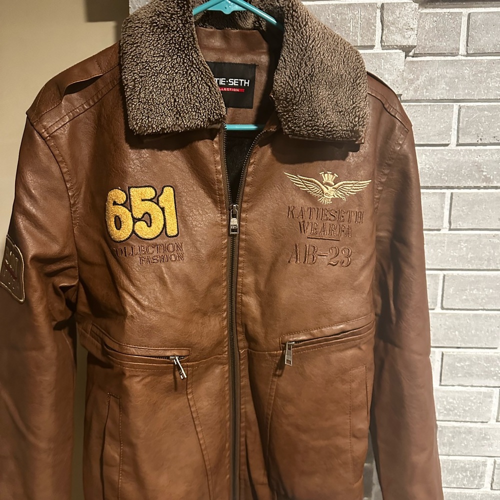 Bomber jacket